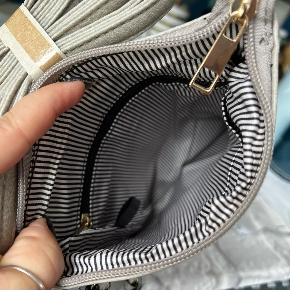 Nina Multi Zipper Crossbody Bag - Picture 8 of 9